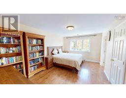 11 Glenbourne Court, Halifax, Ca