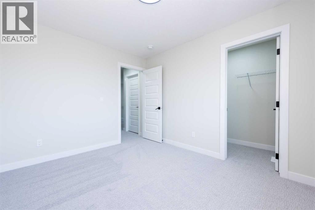 35 Waterford Street, Chestermere, Alberta  T1X 2Z6 - Photo 24 - A2270297