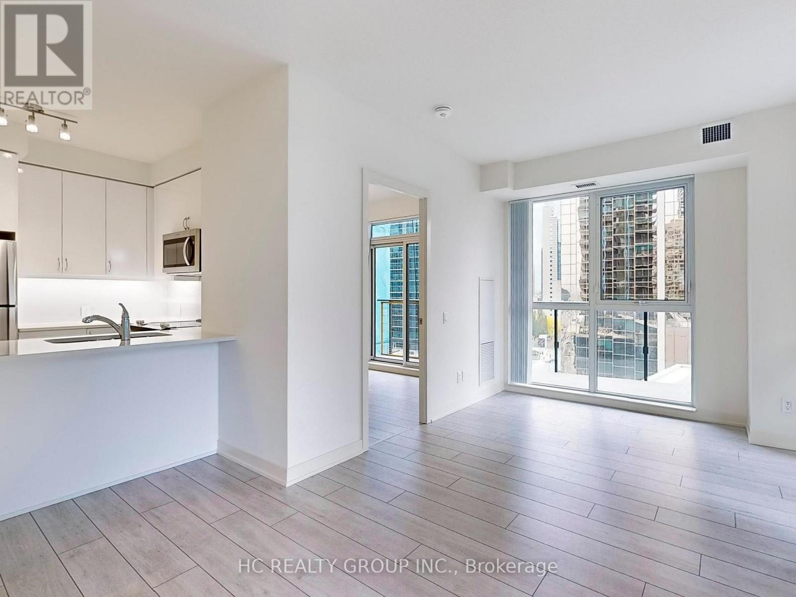 819 - 4955 Yonge Street, Toronto, Ontario M3N 0L8 - Photo 5 - C12548758