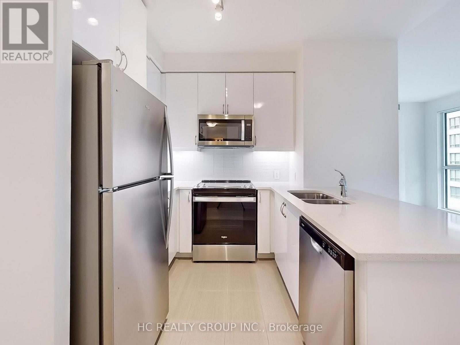819 - 4955 Yonge Street, Toronto, Ontario M3N 0L8 - Photo 8 - C12548758