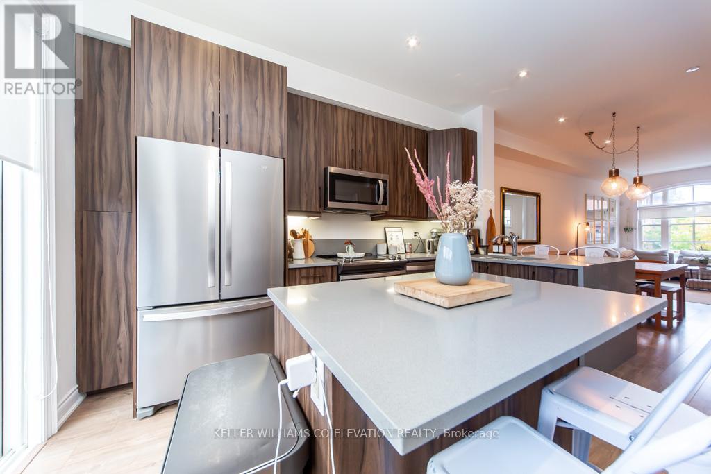 23 Salvador Allende Court, Toronto, Ontario  M6G 0A3 - Photo 12 - C12548778