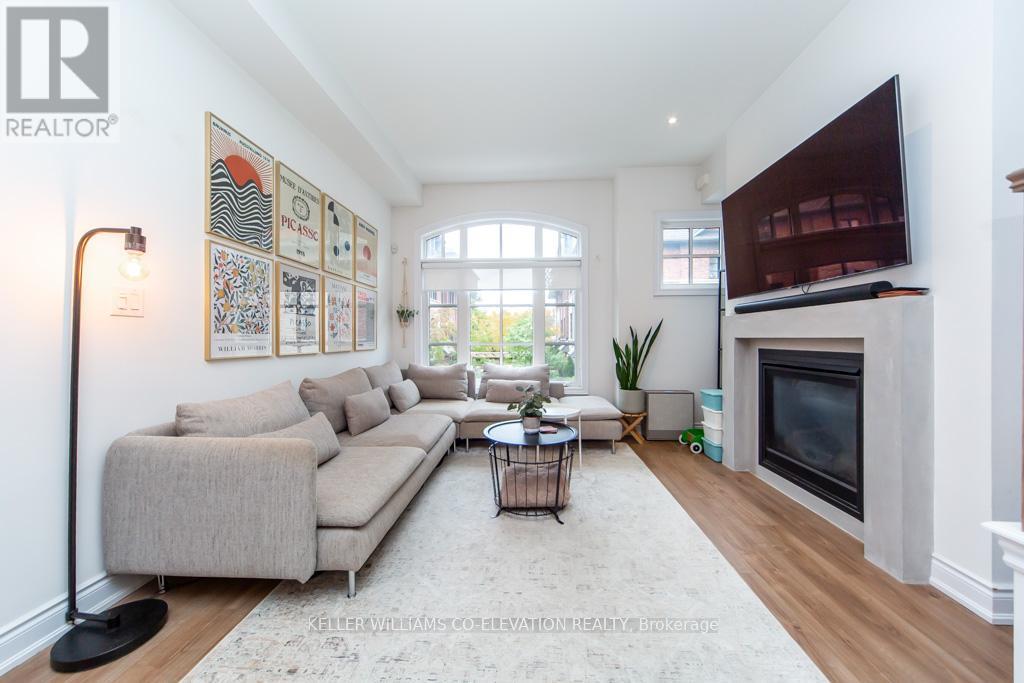 23 Salvador Allende Court, Toronto, Ontario  M6G 0A3 - Photo 5 - C12548778