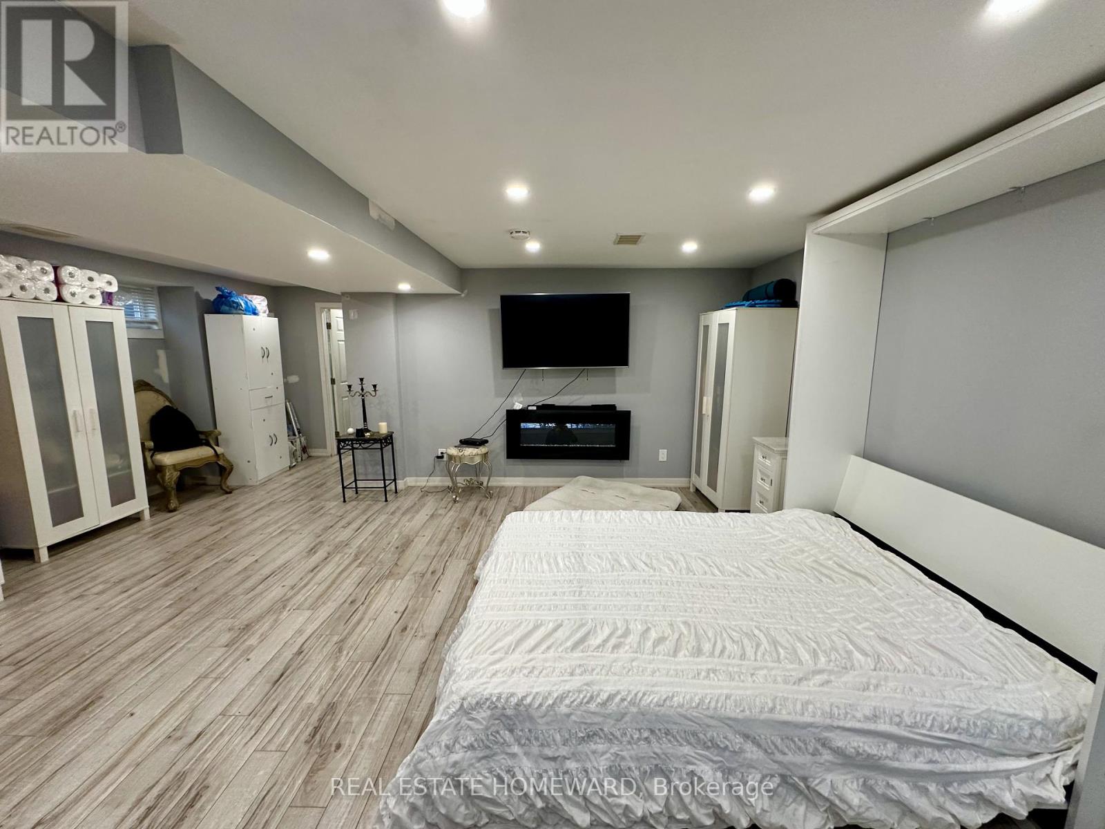 18 Wyndcliff Crescent, Toronto, Ontario  M4A 2K1 - Photo 13 - C12548804