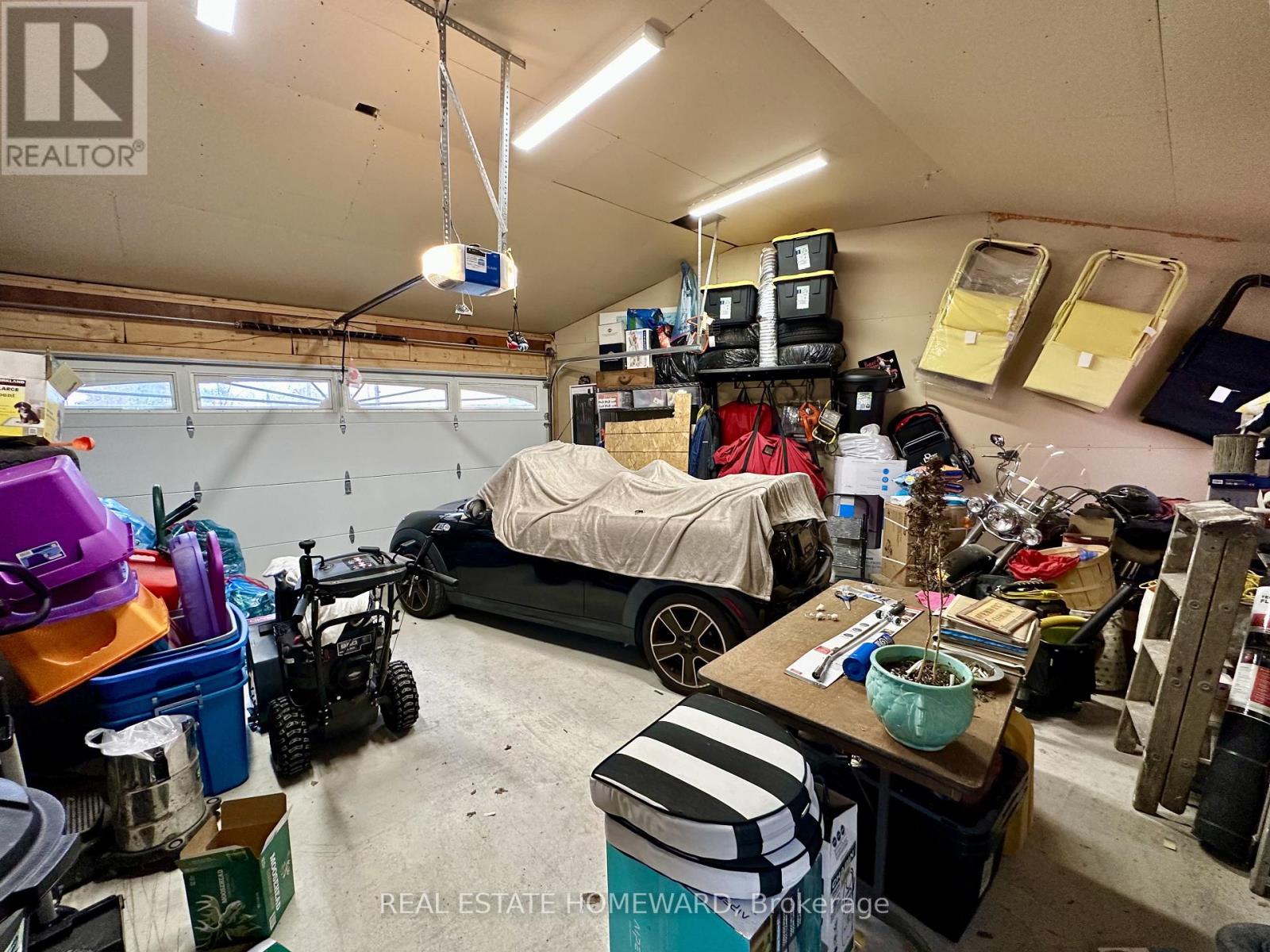 18 Wyndcliff Crescent, Toronto, Ontario  M4A 2K1 - Photo 29 - C12548804