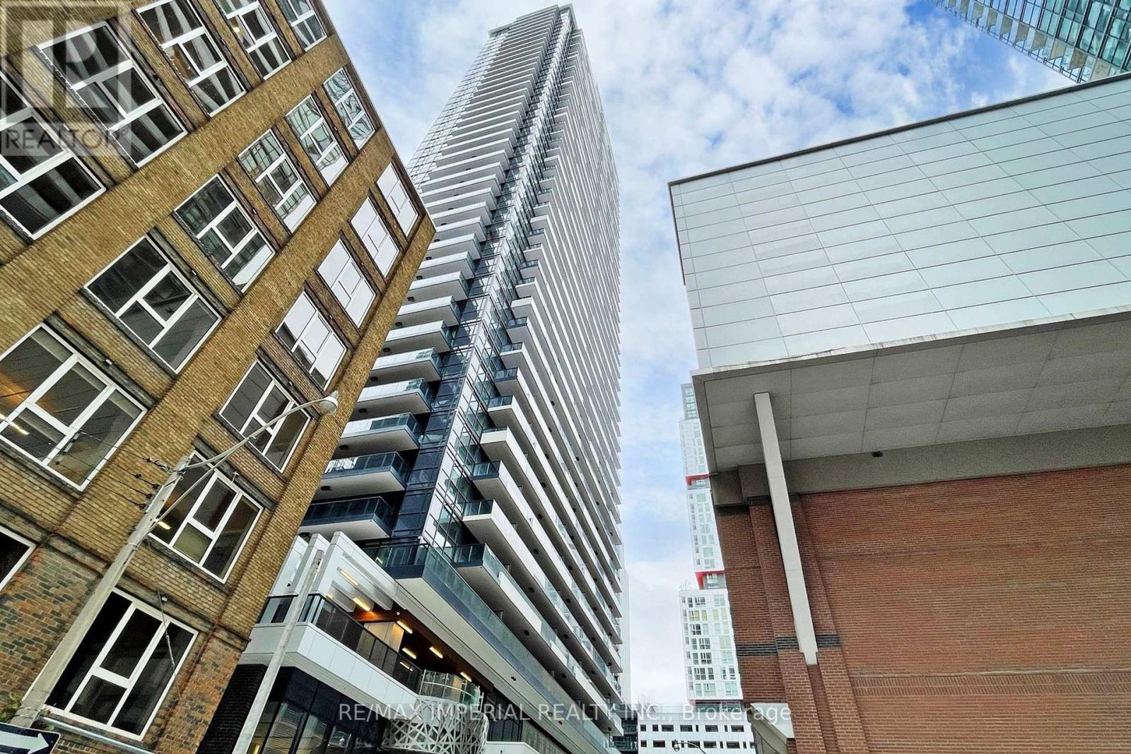 3310 - 38 WIDMER STREET, Toronto, Ontario