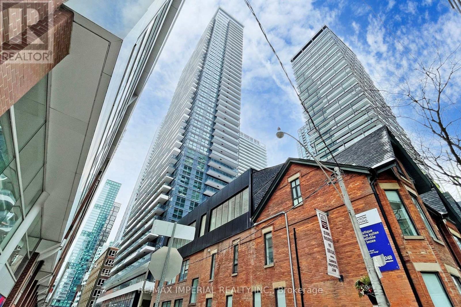 3310 - 38 Widmer Street, Toronto, Ontario  M5V 3M6 - Photo 2 - C12548810