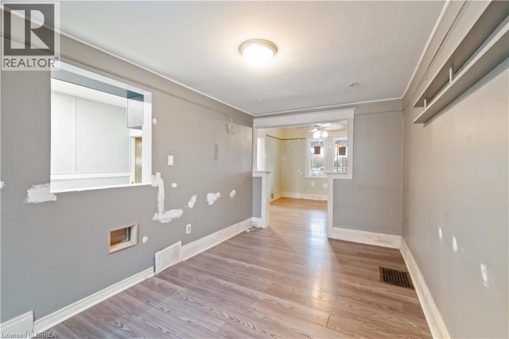 31 Mckinstry Street, Hamilton, Ontario  L8L 6C2 - Photo 17 - 40788534