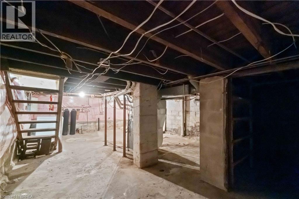 31 Mckinstry Street, Hamilton, Ontario  L8L 6C2 - Photo 34 - 40788534