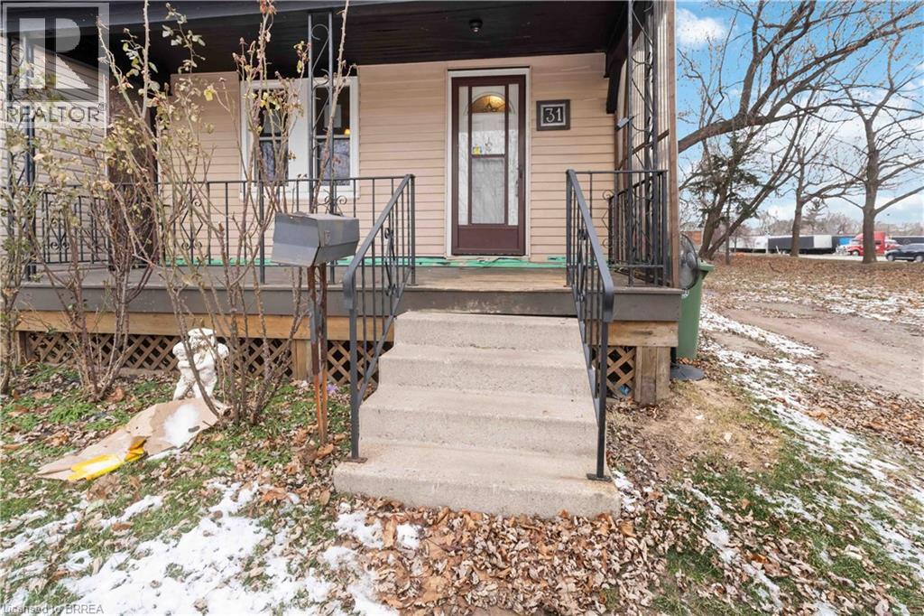 31 Mckinstry Street, Hamilton, Ontario  L8L 6C2 - Photo 8 - 40788534