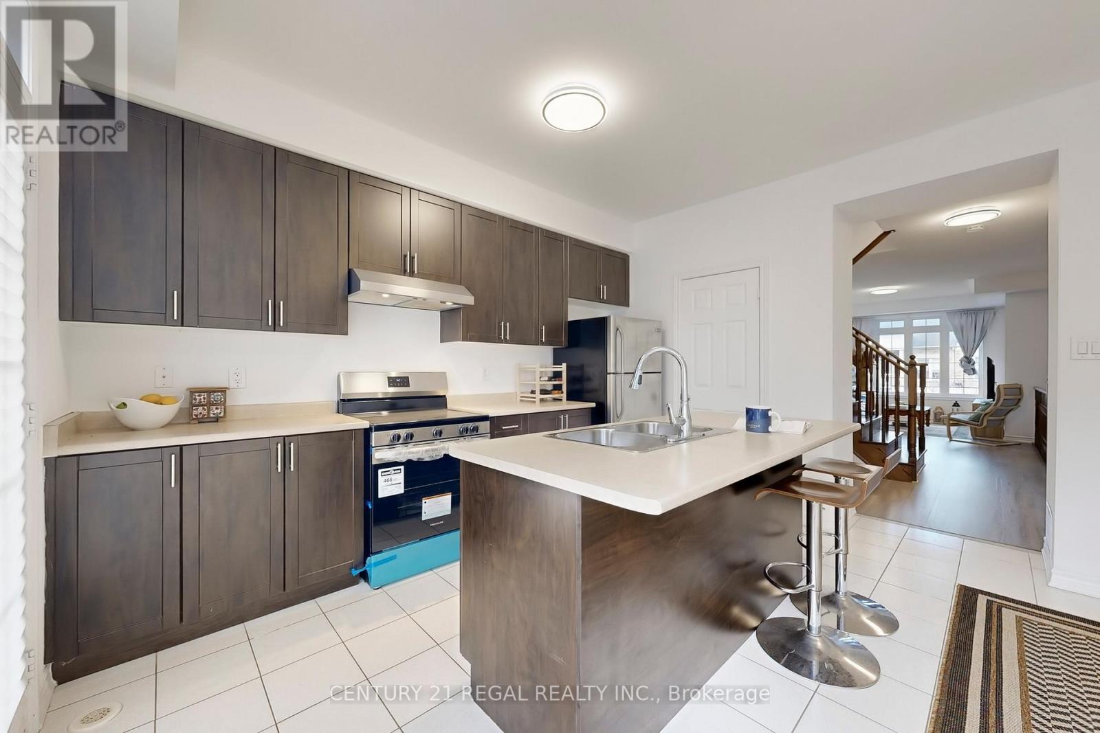 29 Rougeview Park Crescent, Markham, Ontario L6E 0S7 - Photo 12 - N12548798