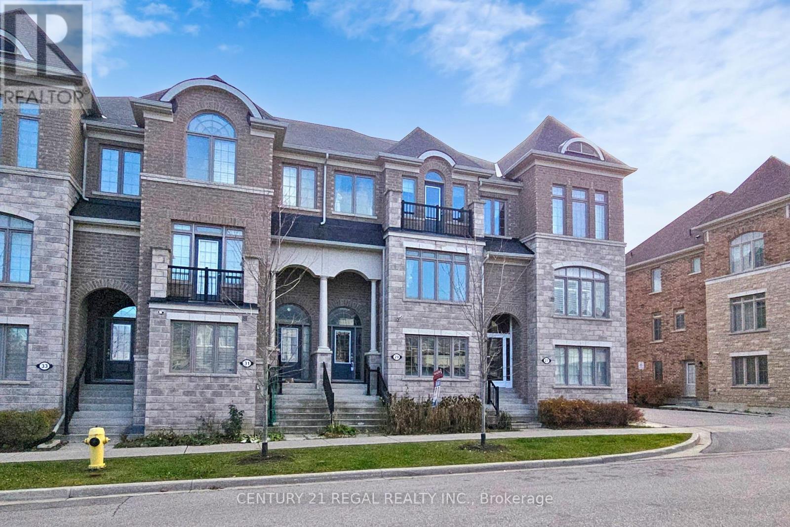 29 Rougeview Park Crescent, Markham, Ontario L6E 0S7 - Photo 2 - N12548798