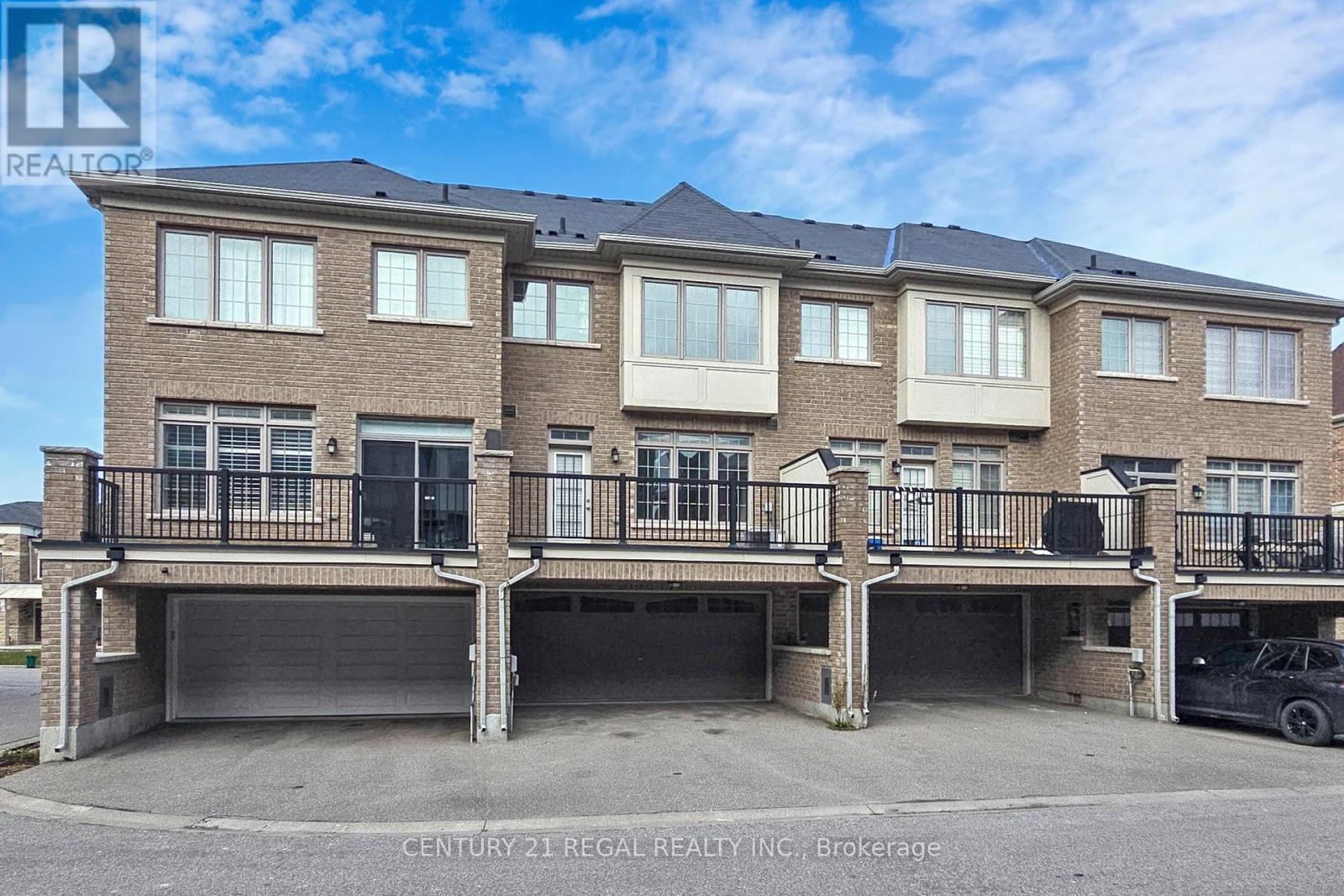 29 Rougeview Park Crescent, Markham, Ontario L6E 0S7 - Photo 3 - N12548798