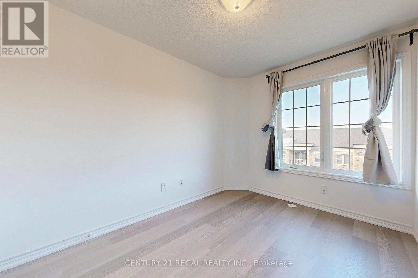 29 Rougeview Park Crescent, Markham, Ontario L6E 0S7 - Photo 32 - N12548798