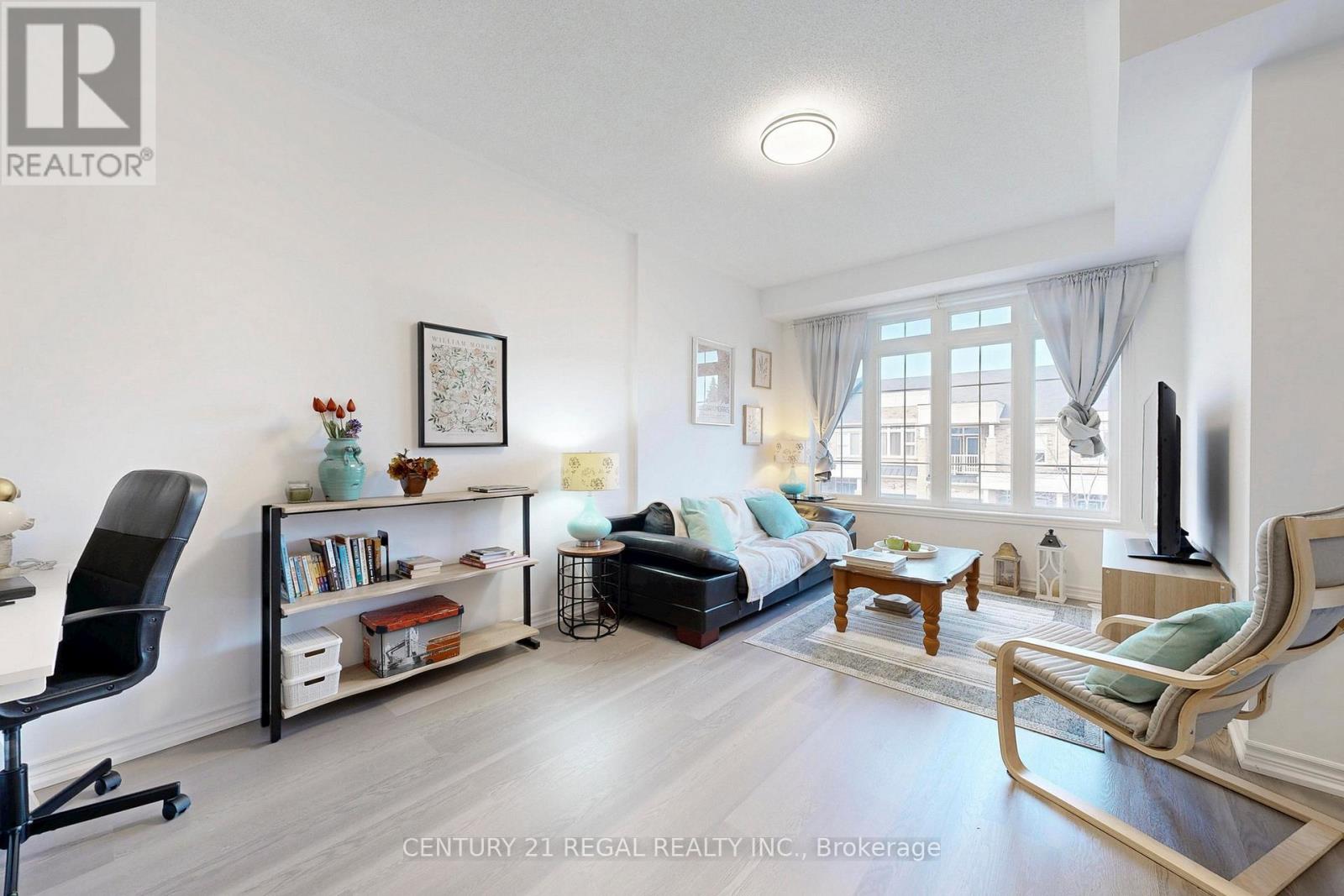 29 Rougeview Park Crescent, Markham, Ontario L6E 0S7 - Photo 6 - N12548798