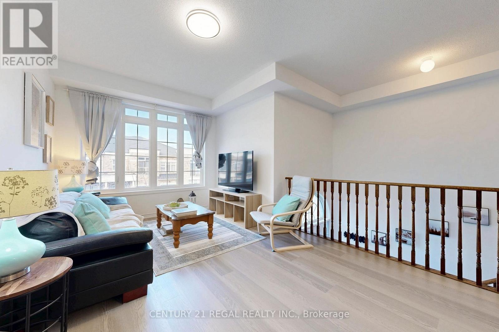 29 Rougeview Park Crescent, Markham, Ontario L6E 0S7 - Photo 8 - N12548798