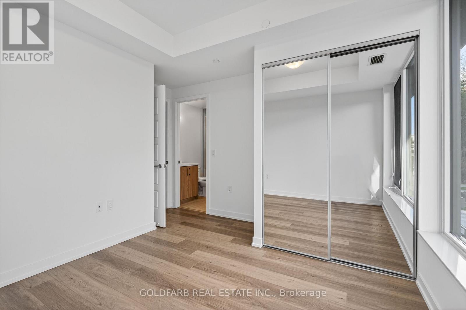 201 - 333 Sunseeker Avenue, Innisfil, Ontario  L9S 0R6 - Photo 29 - N12548808