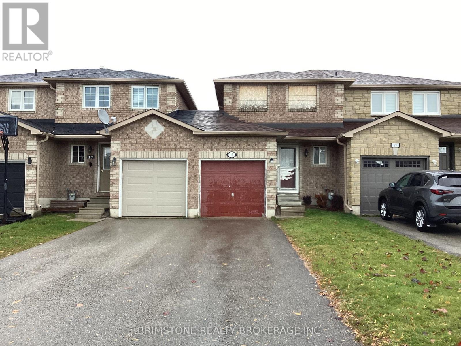 19 MAJESTY BOULEVARD, Barrie, Ontario