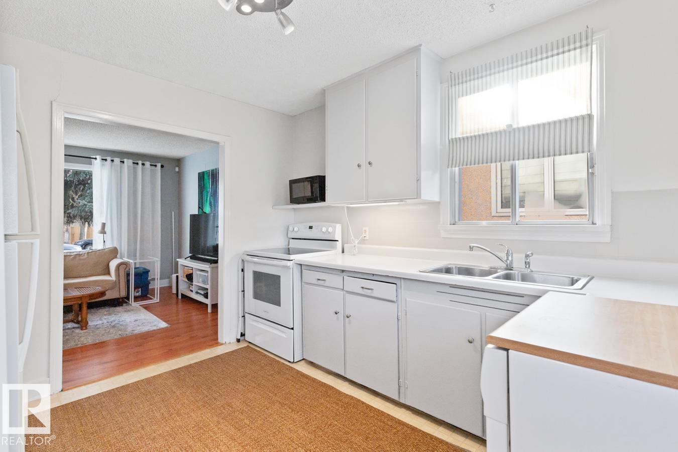 12510 81 St Nw, Edmonton, Alberta  T5B 2T9 - Photo 9 - E4464894