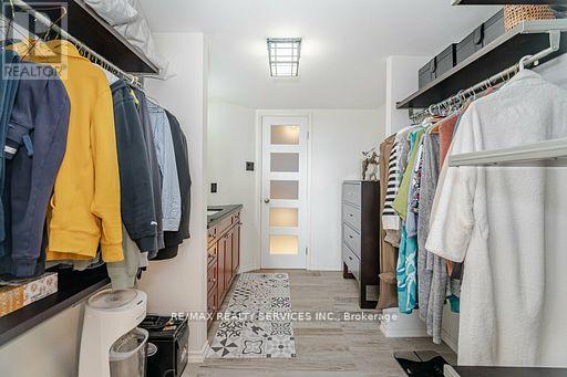 1109 - 310 Mill Street S, Brampton, Ontario  L6Y 3B1 - Photo 17 - W12548748