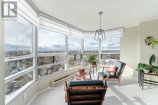 1109 - 310 Mill Street S, Brampton, Ontario  L6Y 3B1 - Photo 5 - W12548748