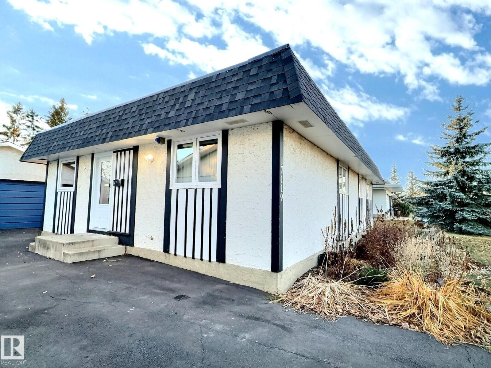 17119 82 AV NW, Edmonton, Alberta