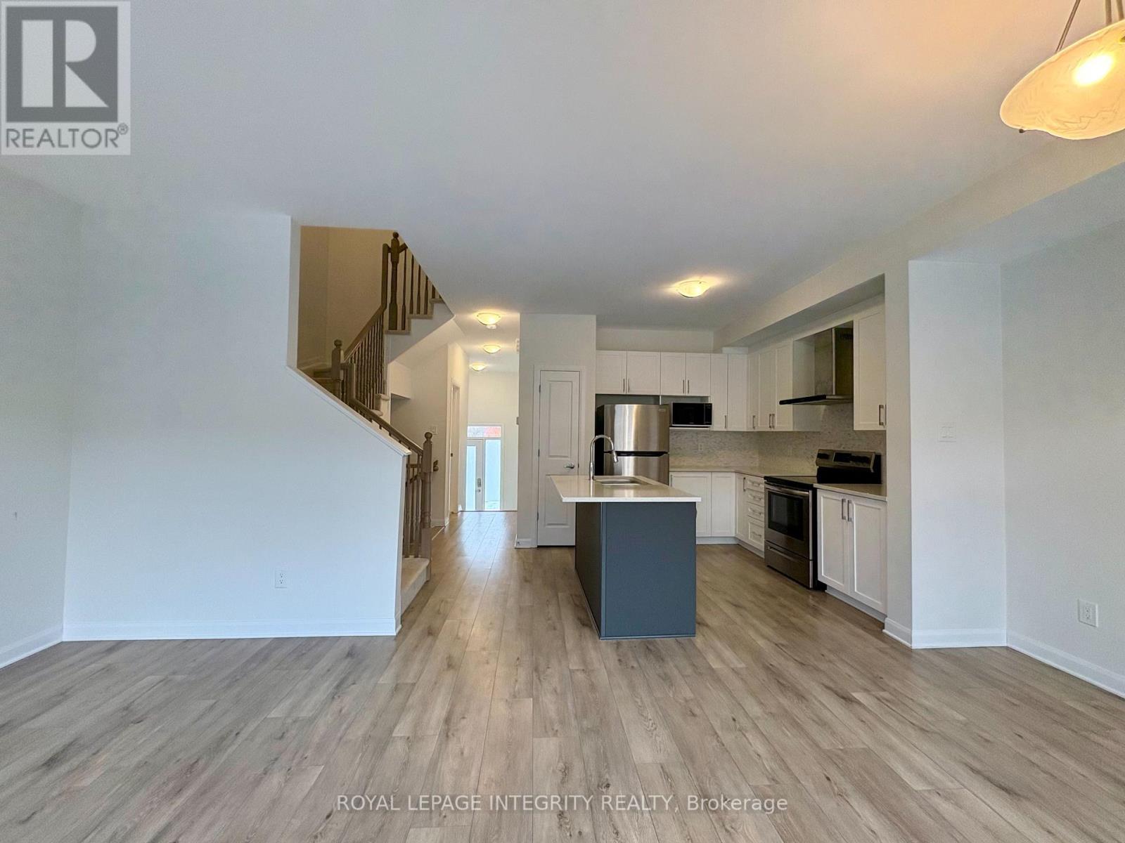 527 Winterset Road Ne, Ottawa, Ontario K2T 0P4 - Photo 7 - X12548826