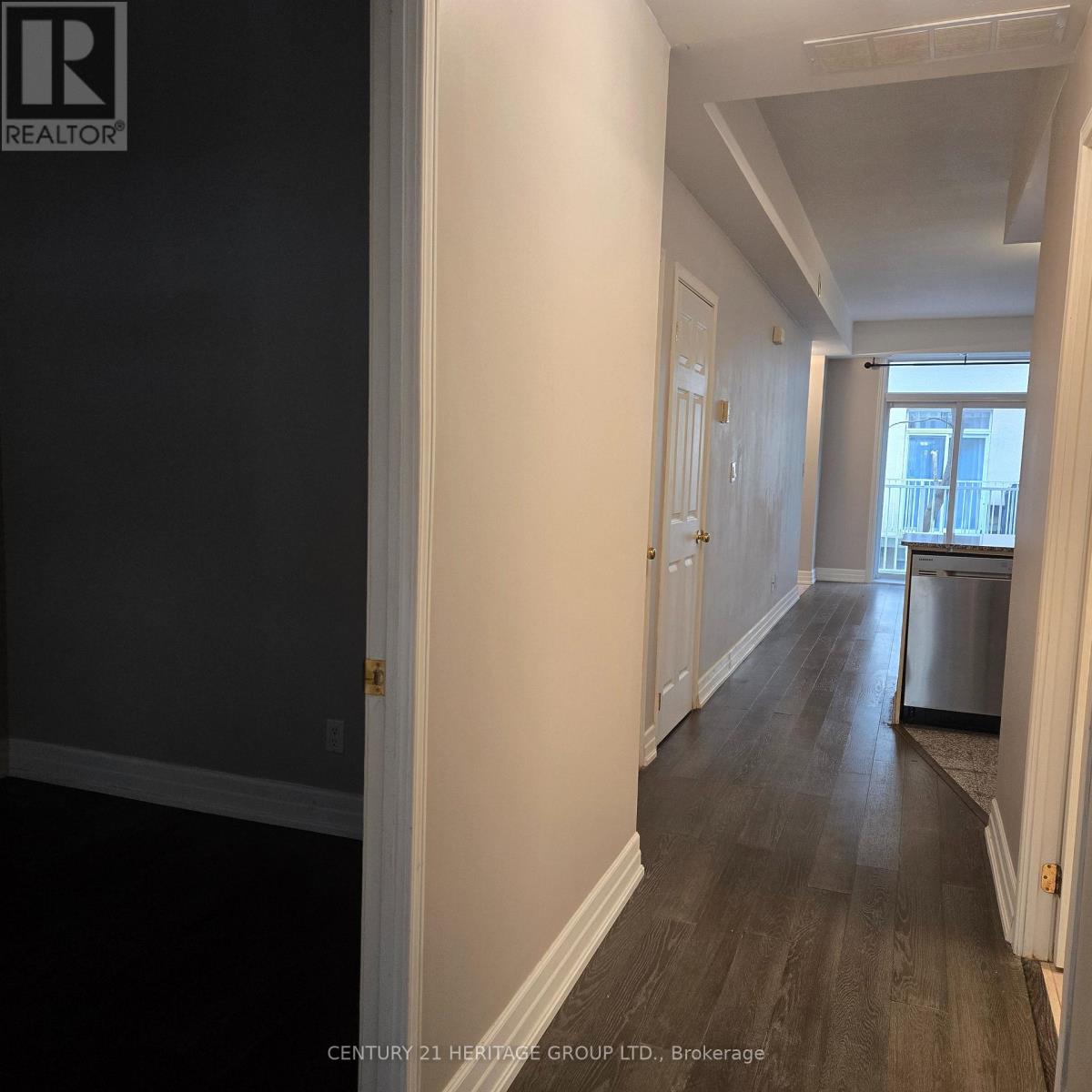 239 - 28 Stadium Road, Toronto, Ontario  L4B 0C6 - Photo 12 - C12548774