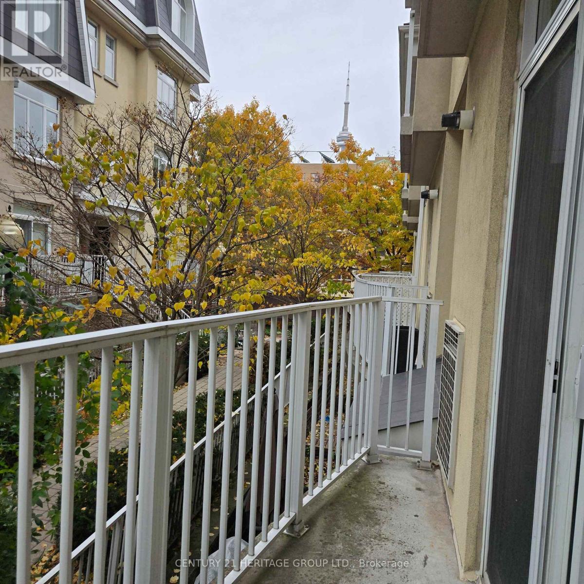 239 - 28 Stadium Road, Toronto, Ontario  L4B 0C6 - Photo 10 - C12548774