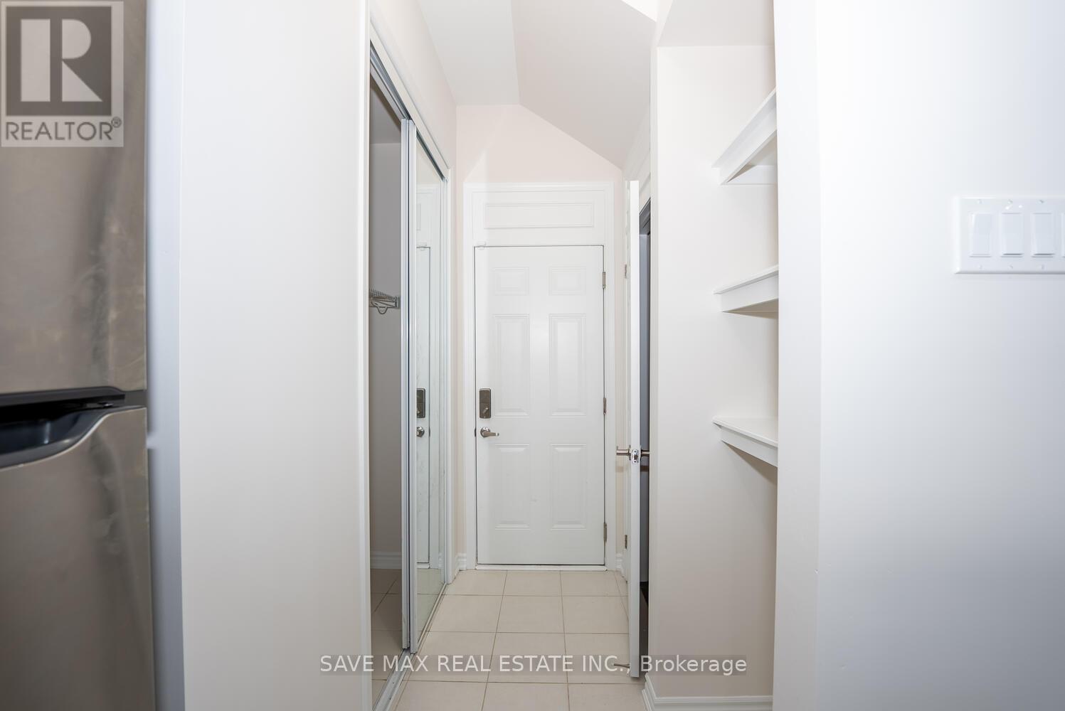 73 Forestwalk Street, Kitchener, Ontario  N2R 0S3 - Photo 19 - X12548770