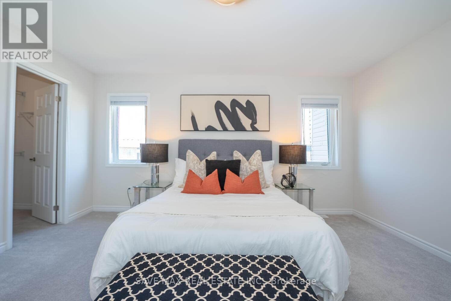 73 Forestwalk Street, Kitchener, Ontario  N2R 0S3 - Photo 24 - X12548770