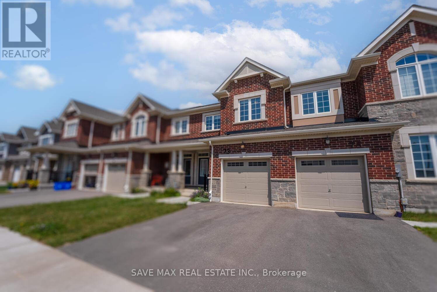 73 Forestwalk Street, Kitchener, Ontario  N2R 0S3 - Photo 3 - X12548770