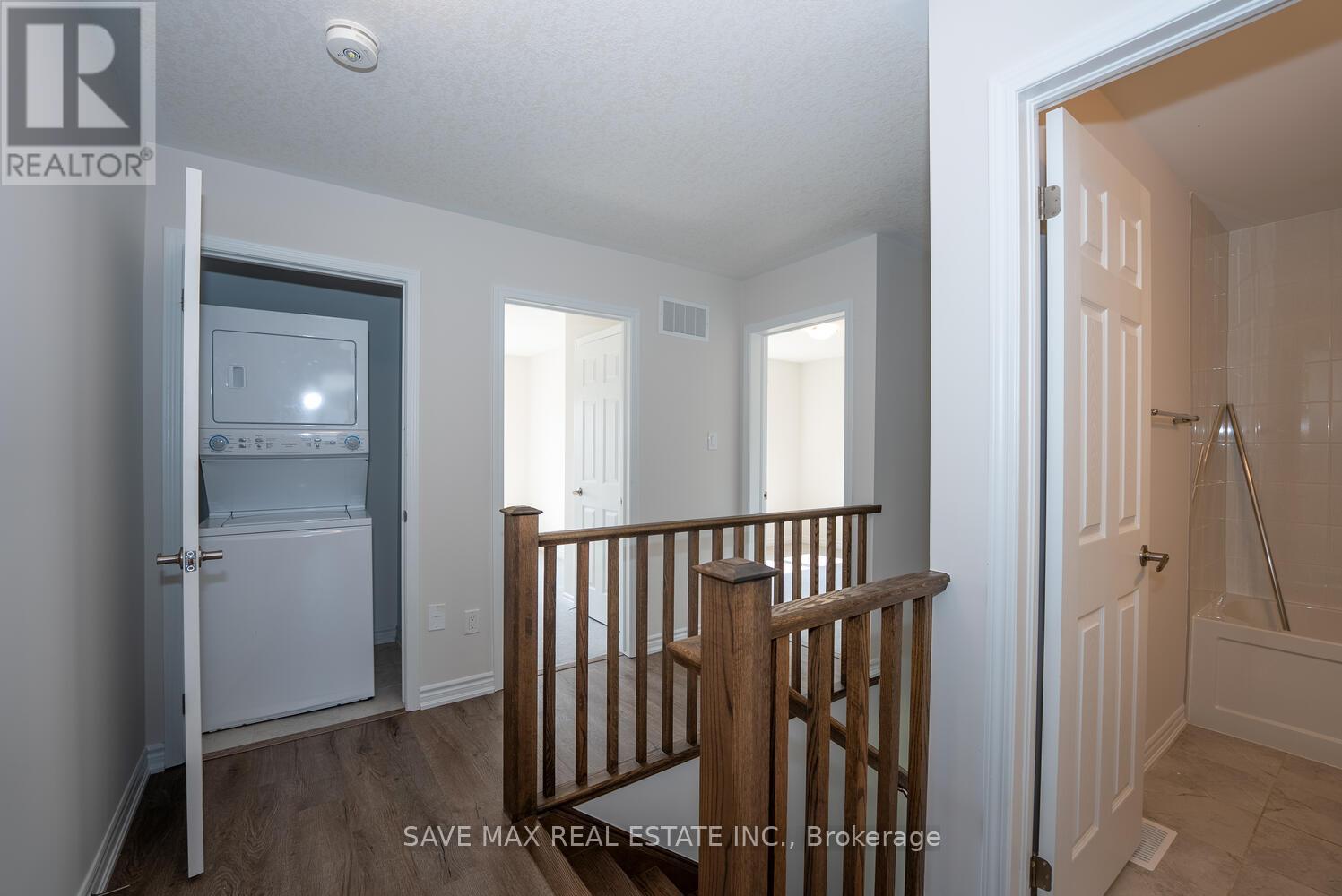 73 Forestwalk Street, Kitchener, Ontario  N2R 0S3 - Photo 34 - X12548770