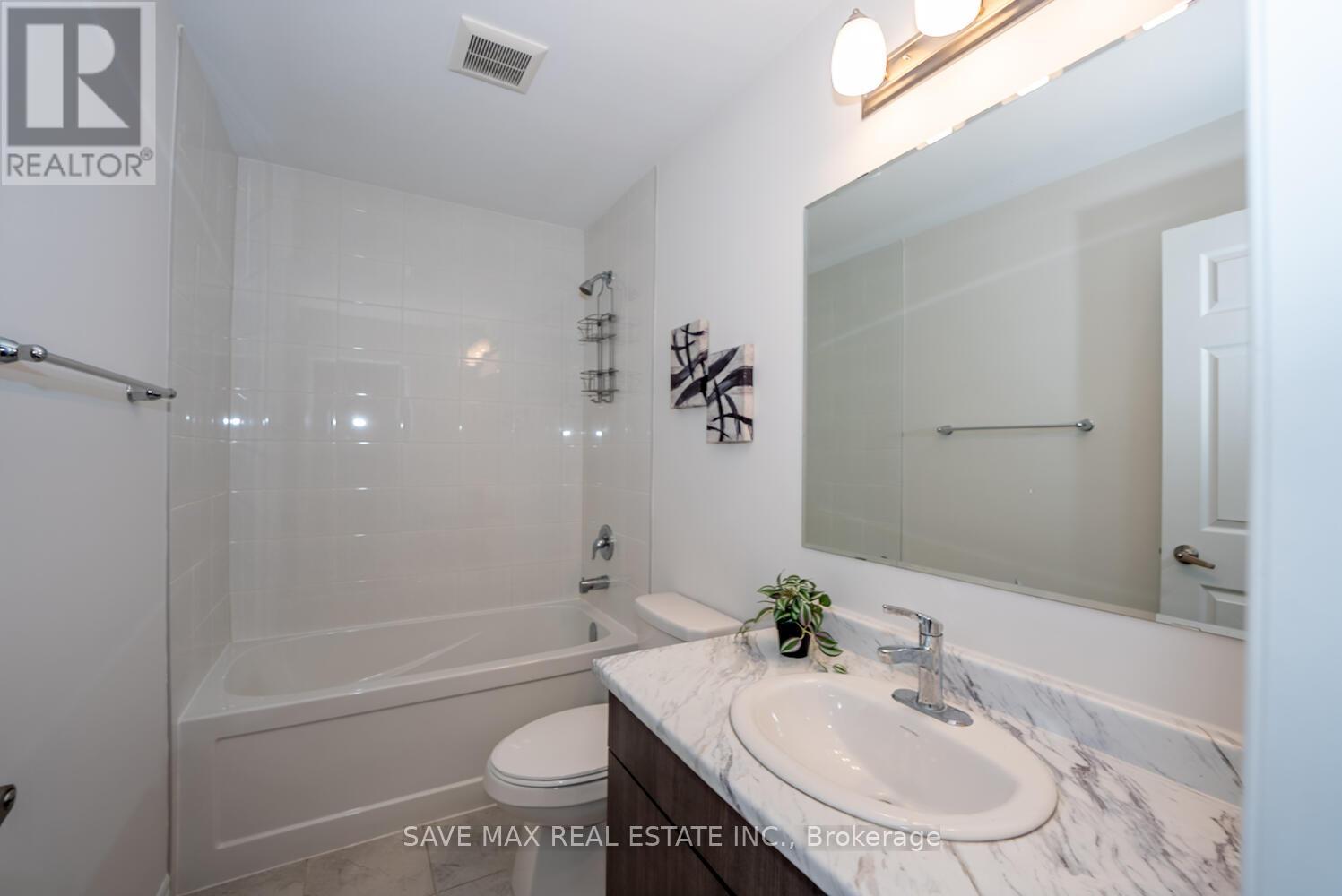 73 Forestwalk Street, Kitchener, Ontario  N2R 0S3 - Photo 35 - X12548770