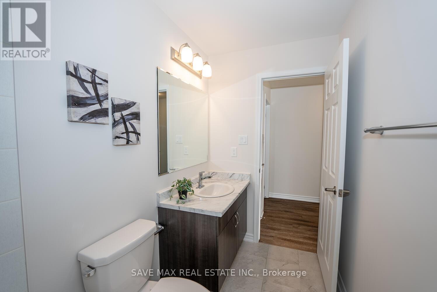 73 Forestwalk Street, Kitchener, Ontario  N2R 0S3 - Photo 36 - X12548770