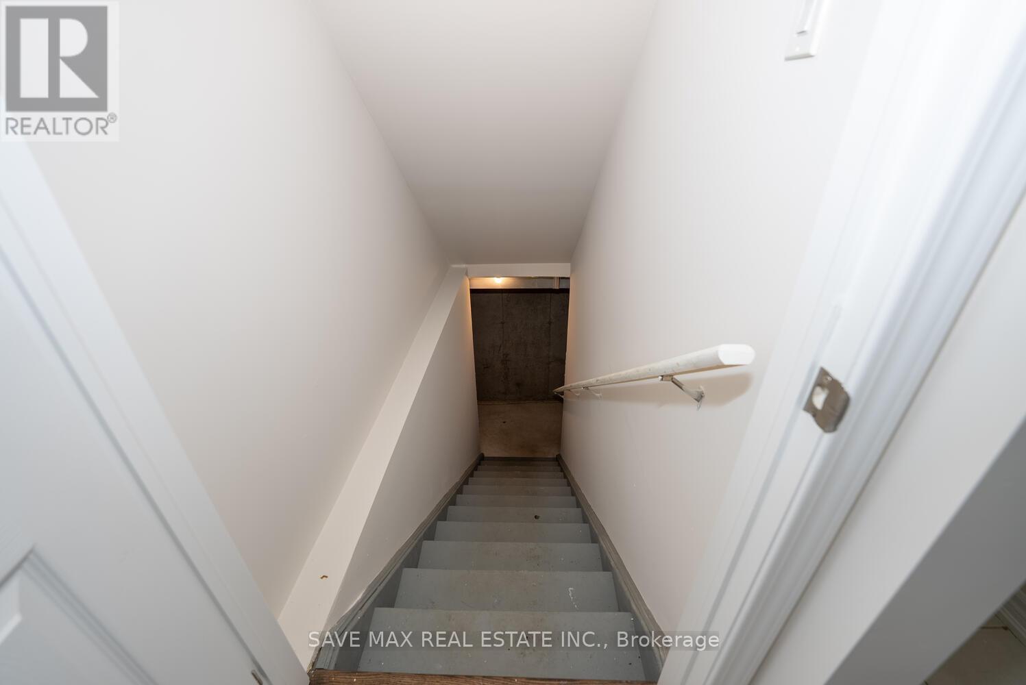 73 Forestwalk Street, Kitchener, Ontario  N2R 0S3 - Photo 37 - X12548770