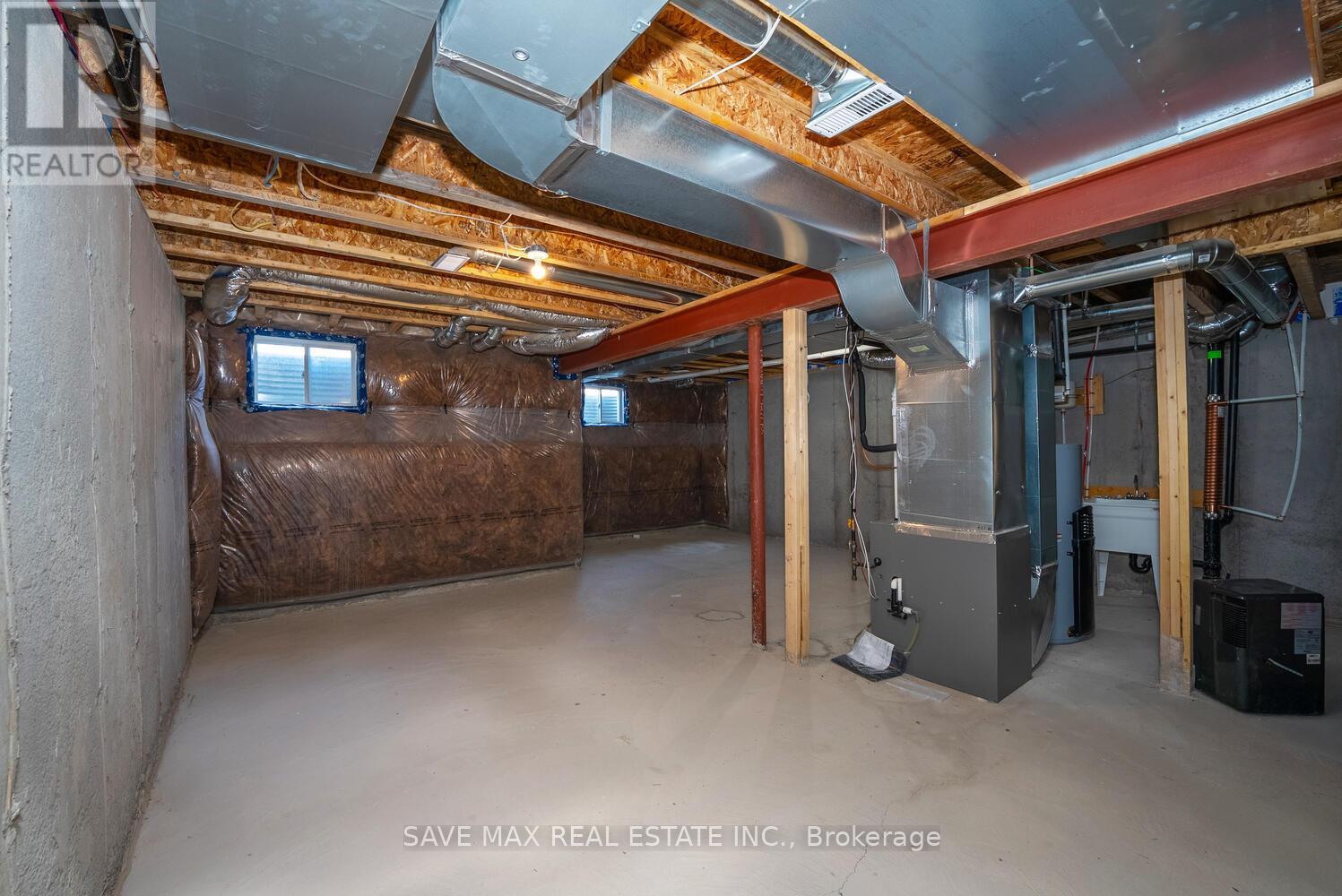 73 Forestwalk Street, Kitchener, Ontario  N2R 0S3 - Photo 39 - X12548770