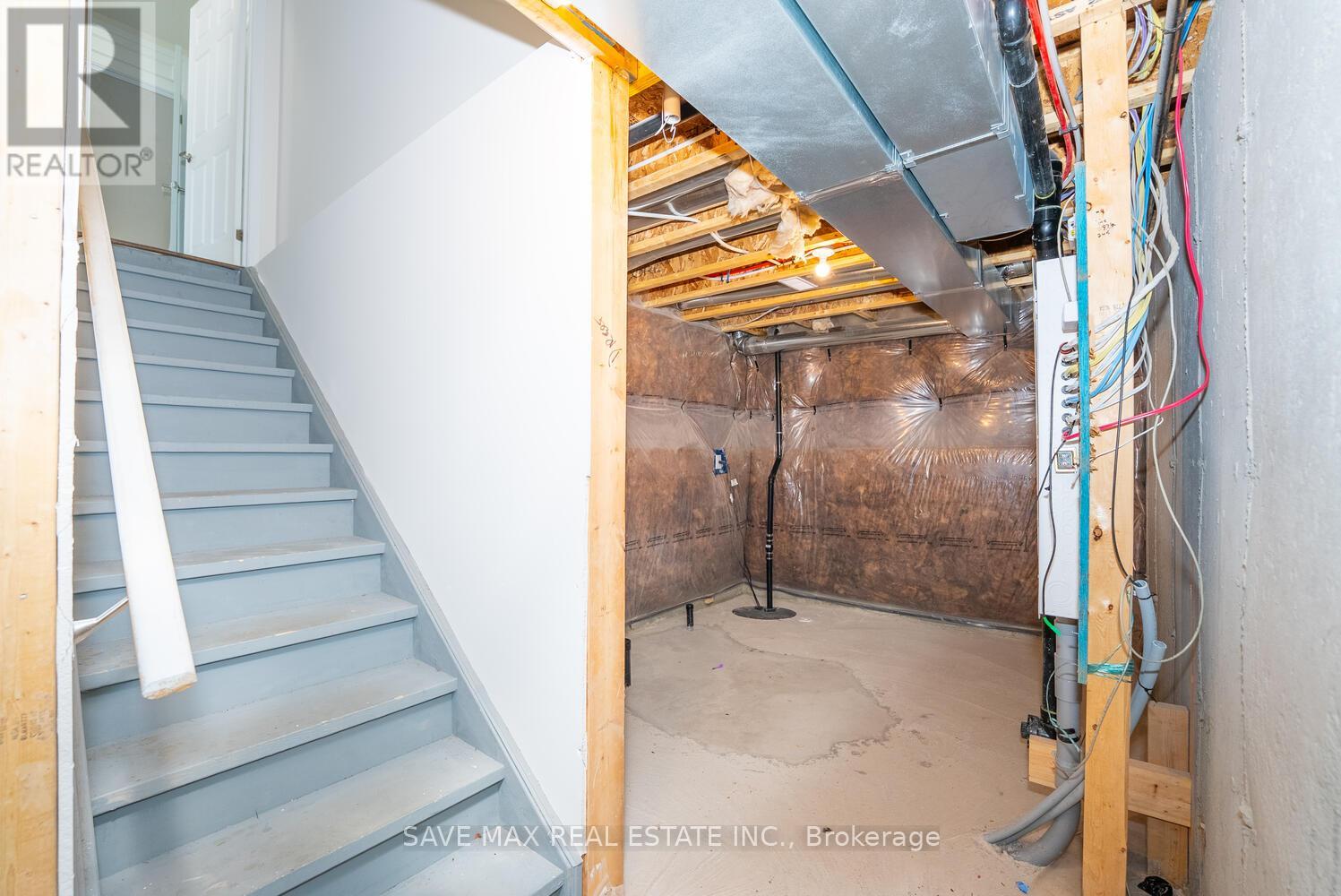 73 Forestwalk Street, Kitchener, Ontario  N2R 0S3 - Photo 41 - X12548770