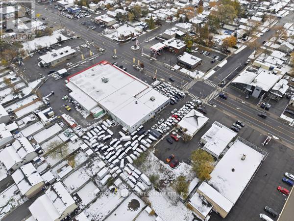 125 Hartzel Road, St. Catharines, Ontario  L2P 1N6 - Photo 2 - X12548812