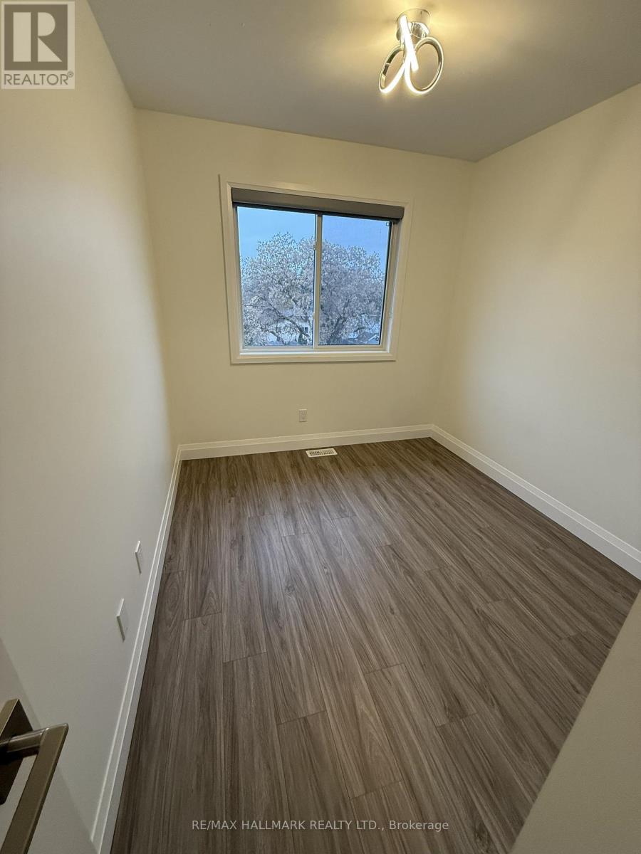 216 Union Street N, Cambridge, Ontario  N3H 3V6 - Photo 9 - X12548820