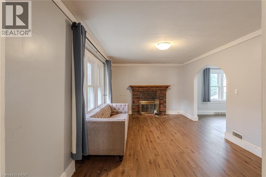 373 College Avenue, Simcoe, Ontario  N3Y 4G8 - Photo 13 - 40787807