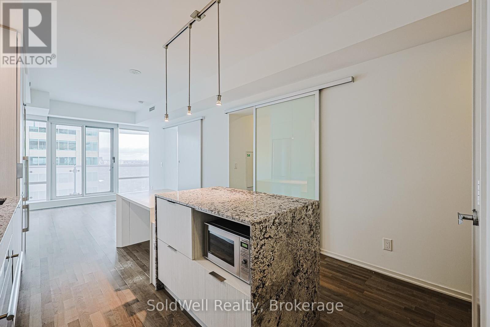 3312 - 1 Bloor Street E, Toronto, Ontario  M4W 0A8 - Photo 11 - C12548832