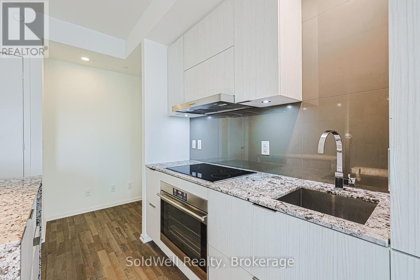 3312 - 1 Bloor Street E, Toronto, Ontario  M4W 0A8 - Photo 13 - C12548832