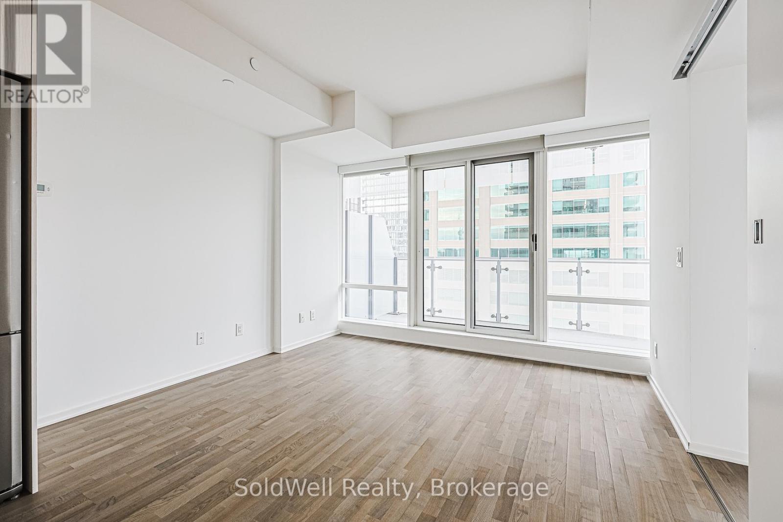 3312 - 1 Bloor Street E, Toronto, Ontario  M4W 0A8 - Photo 16 - C12548832