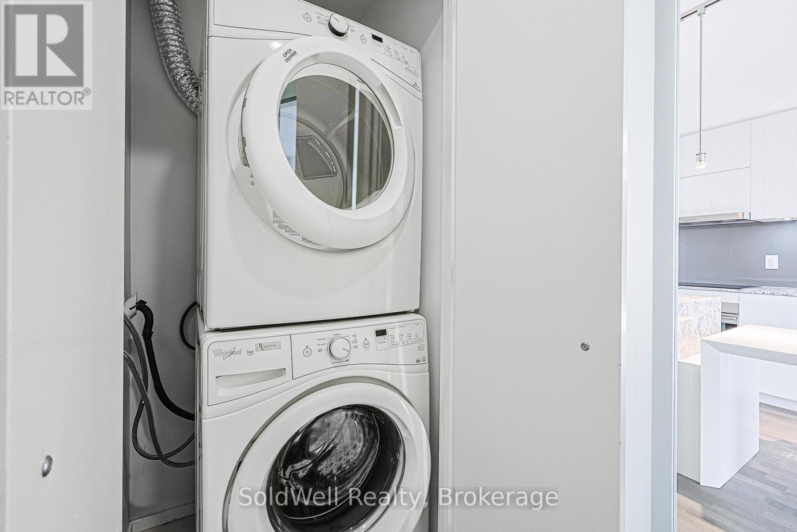 3312 - 1 Bloor Street E, Toronto, Ontario  M4W 0A8 - Photo 22 - C12548832