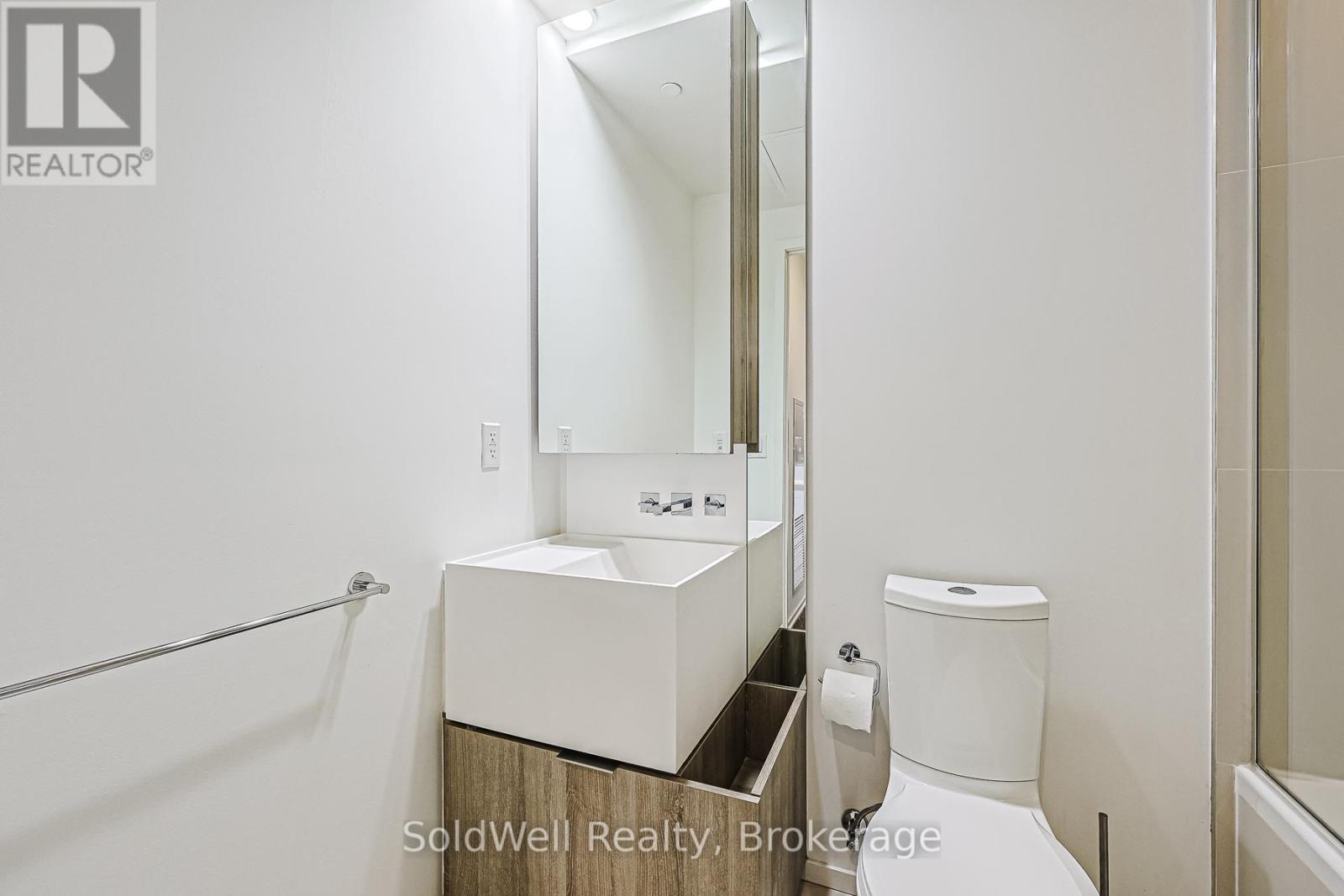 3312 - 1 Bloor Street E, Toronto, Ontario  M4W 0A8 - Photo 25 - C12548832