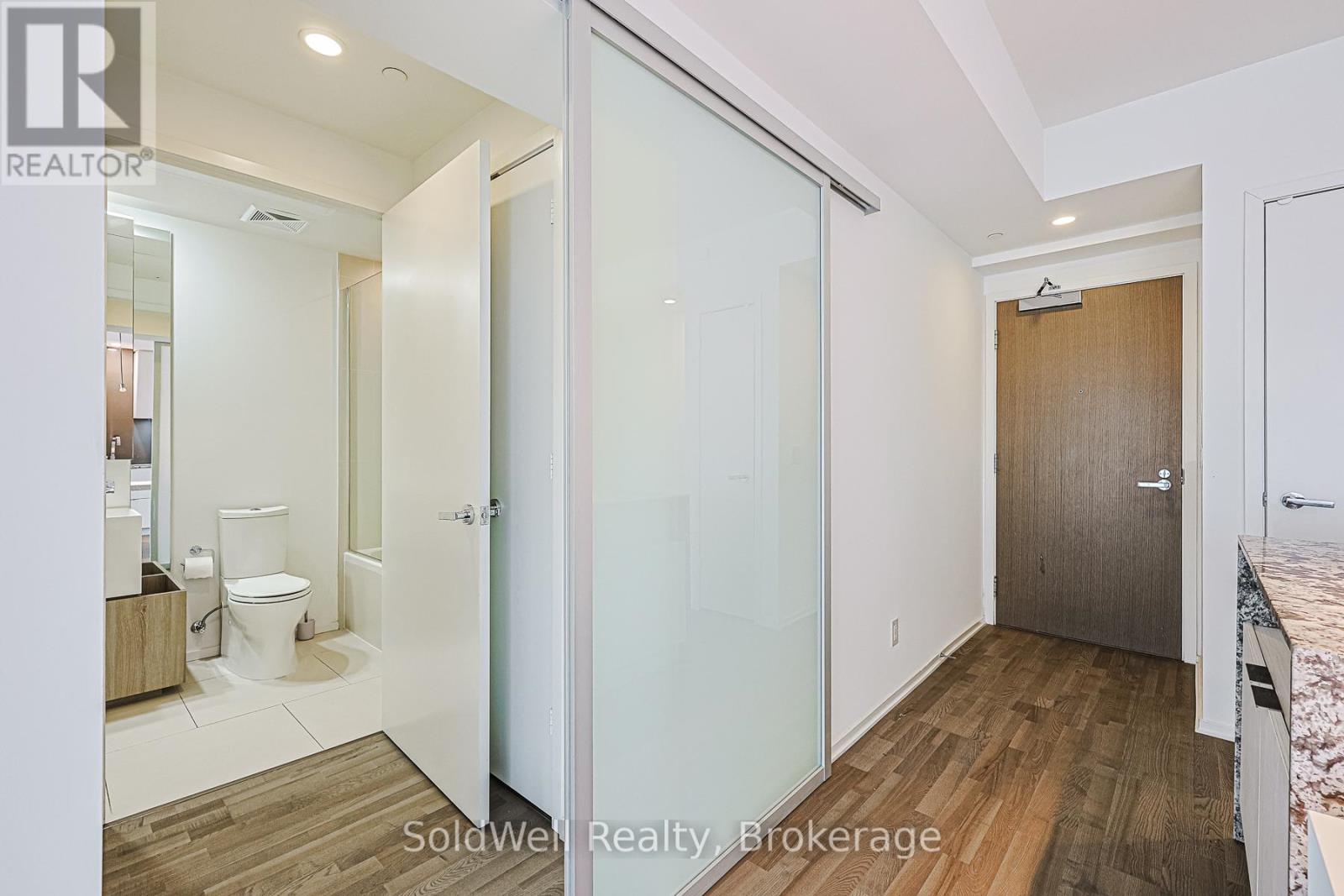 3312 - 1 Bloor Street E, Toronto, Ontario  M4W 0A8 - Photo 27 - C12548832