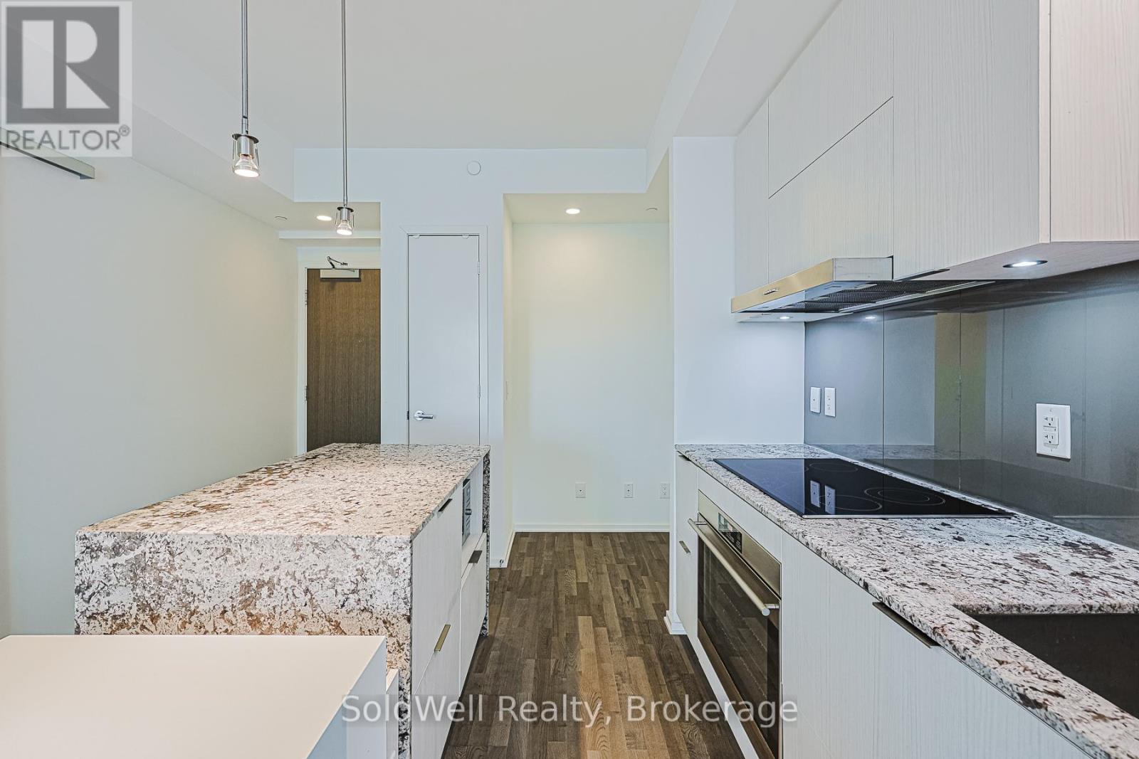 3312 - 1 Bloor Street E, Toronto, Ontario  M4W 0A8 - Photo 5 - C12548832