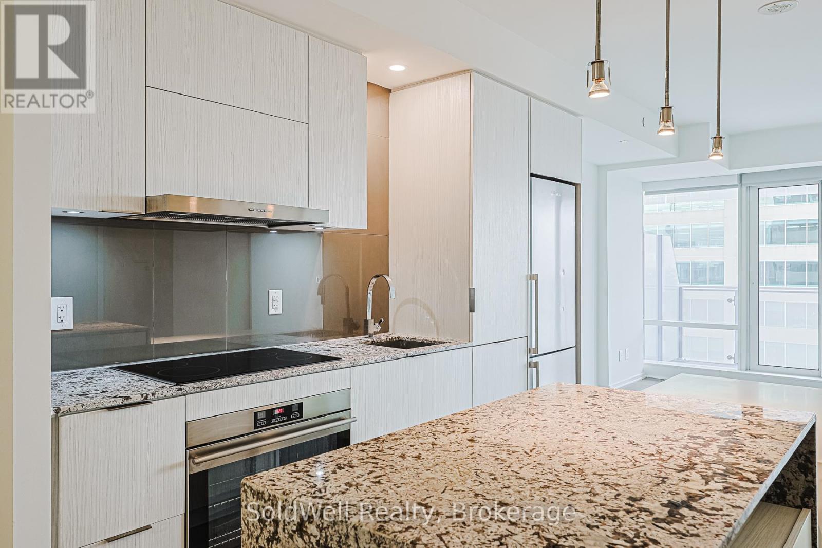 3312 - 1 Bloor Street E, Toronto, Ontario  M4W 0A8 - Photo 9 - C12548832