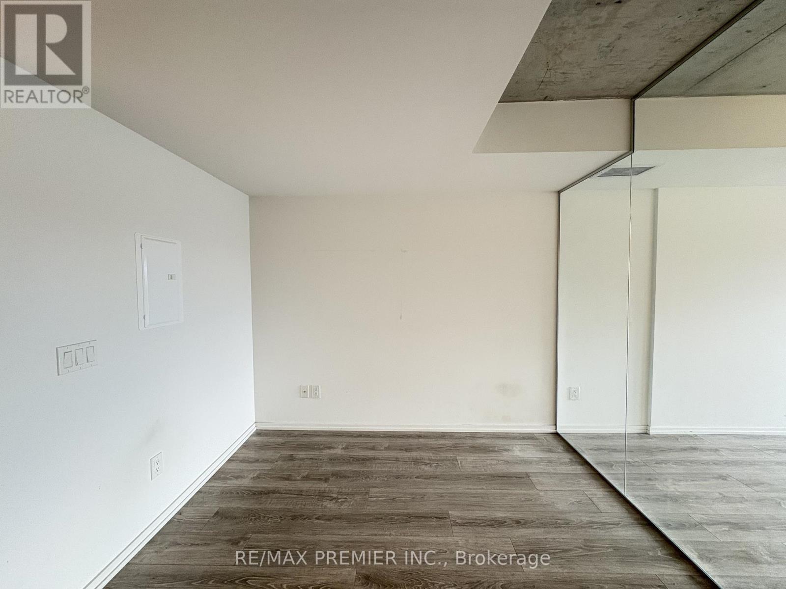 826 - 8 Hillsdale Avenue E, Toronto, Ontario  M4S 0B2 - Photo 13 - C12548850