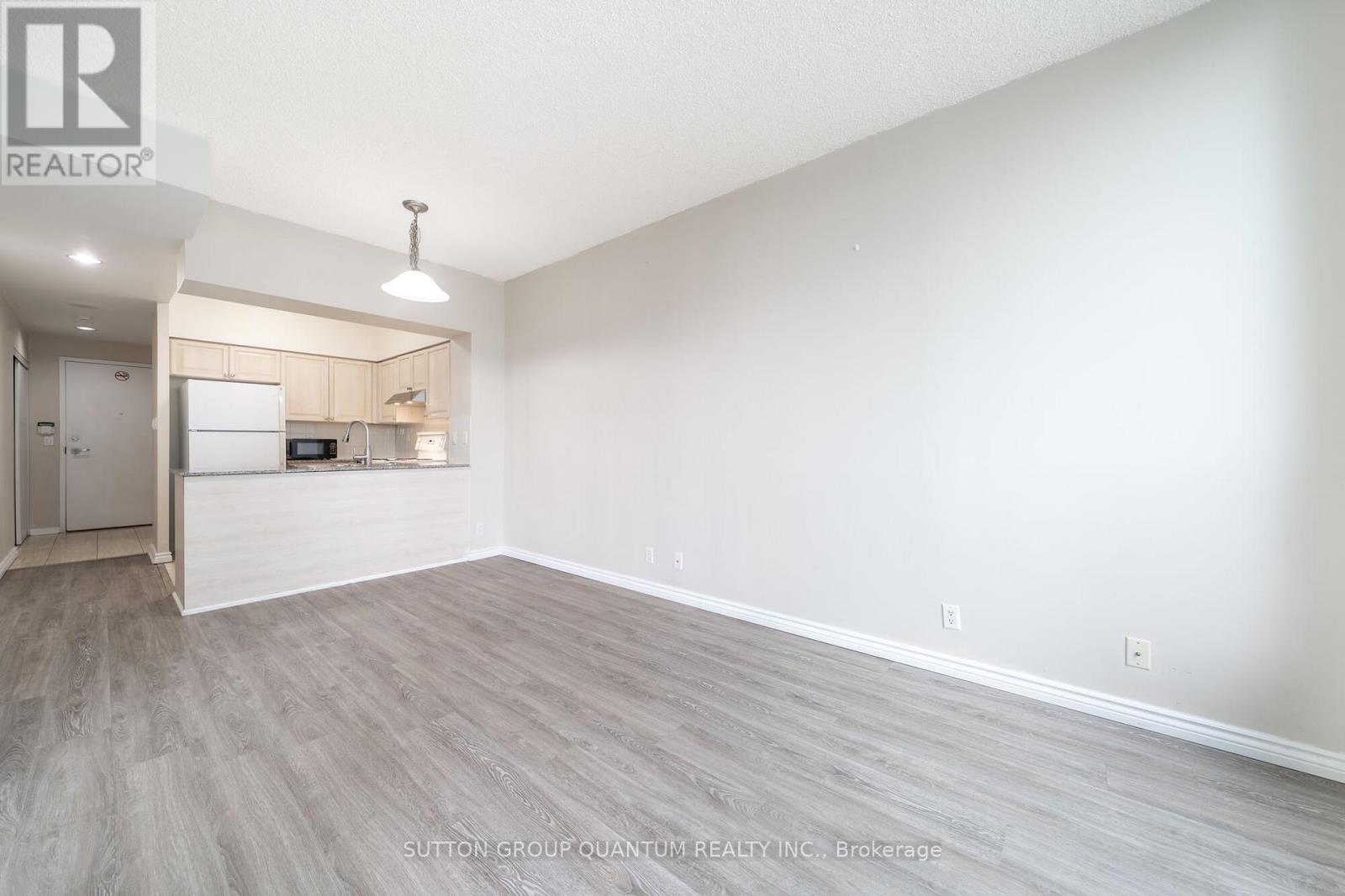 1205 - 228 Queens Quay W, Toronto, Ontario M5J 2X1 - Photo 10 - C12520838